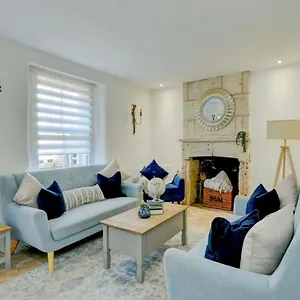 severn-acres-cottage-batheaston.tophotelsbath.com/